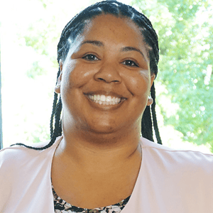 Kia Wills Headshot